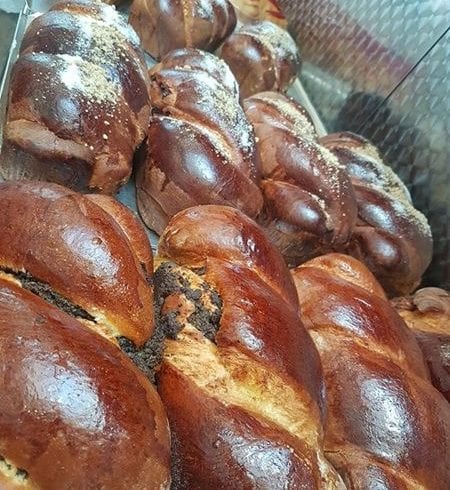 Prajituri En-Gross Londra - Laborator de cofetarie specific Romanesc