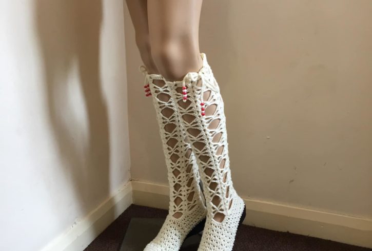 Vand Articole Crosetate Manual In Birmingham, UK