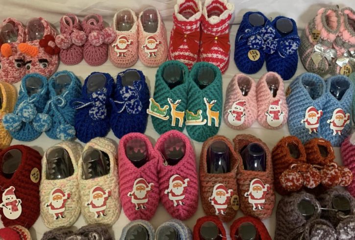 Vand Articole Crosetate Manual In Birmingham, UK