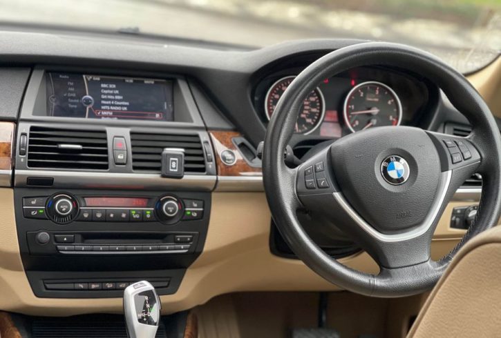 Vand Masina BMW X5 In Aylesbury, UK