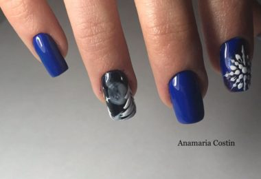 Manichiura Si Pedichiura Cu Gel In Manchester, UK