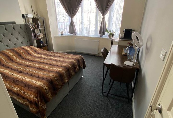 Chirie Camera Dubla In Ilford, Londra