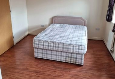 Chirie Camera Dubla In Chequers Way, Londra