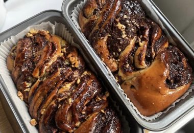 Comenzi Pentru Sarbatorile Pascale In Londra, UK