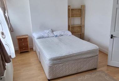 Chirie Camera Dubla In Harrow, Londra