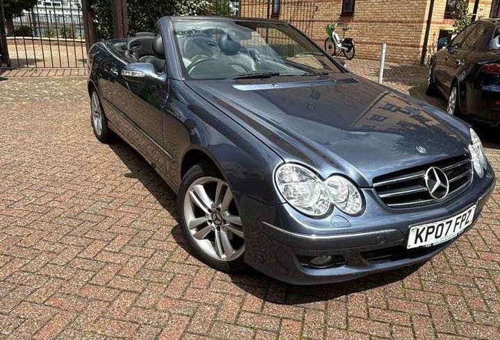 Vand Masina Mercedes-Benz CLK In Dagenham, Londra