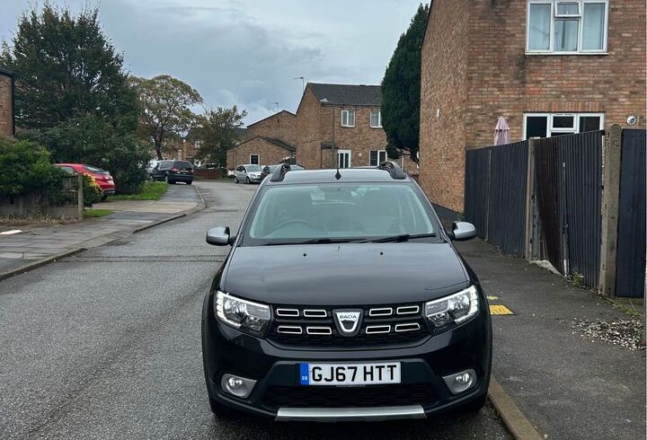 Vând Mașină Dacia Sandero Stepway În Basildon, UK