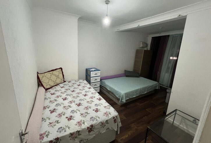 Chirie Cameră Dublă În Goodmayes, Londra