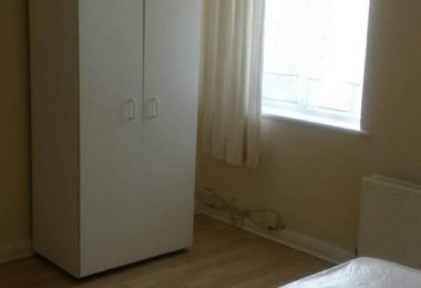 Chirie Camera King Size in Colindale - Barnet NW9