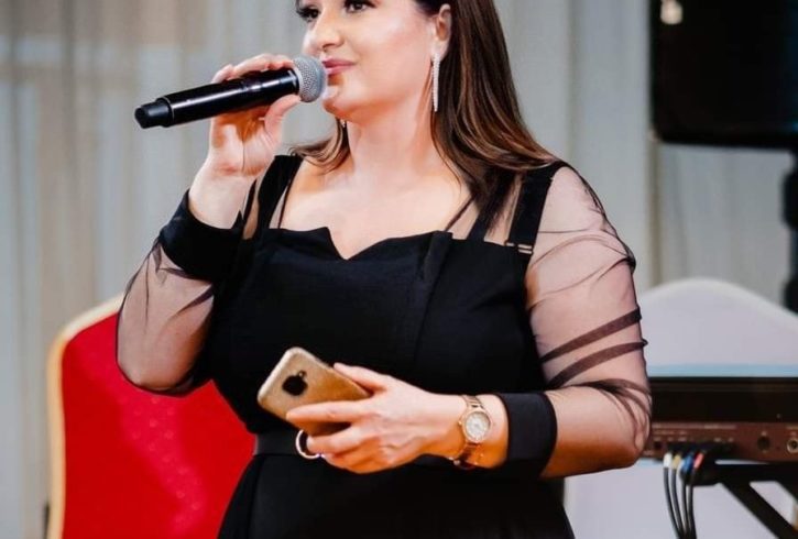 Solista si Formatie, Muzica pentru Petreceri - Oxana Copceanu