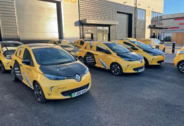 Colantări și Inscripționări Auto in Londra - Wrap Graphics