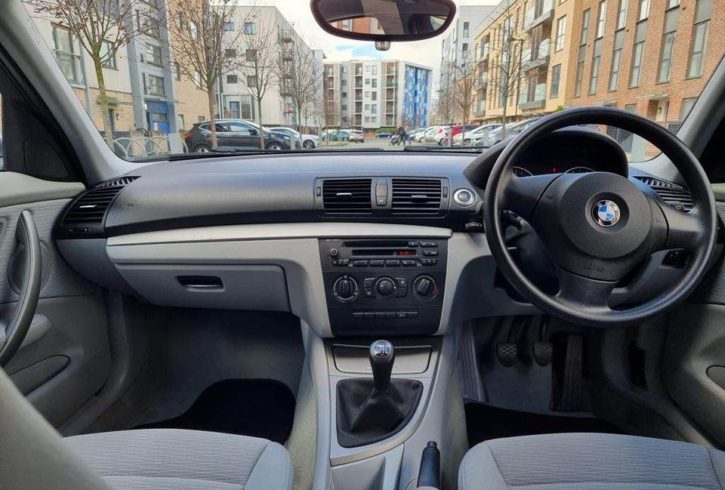 Vand Auto BMW Seria 1 din 2009 in Hornchurch, Londra