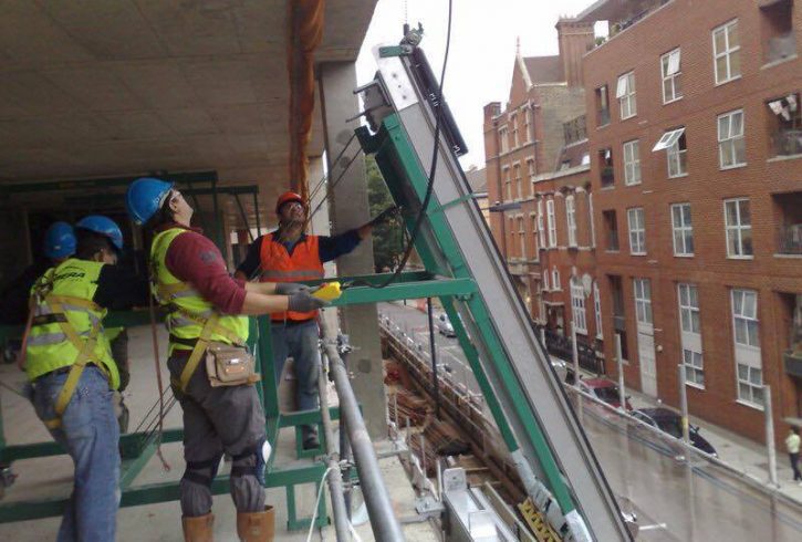 Angajam 3 fixeri si 3 fixermates la montat fatade in Londra - SW8