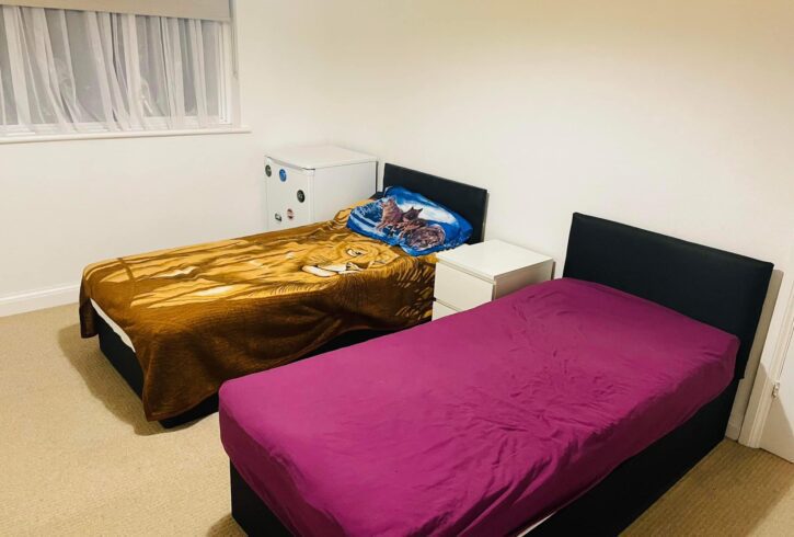 Caut Coleg De Camera - Chirie Camera Double In Wembley, Londra