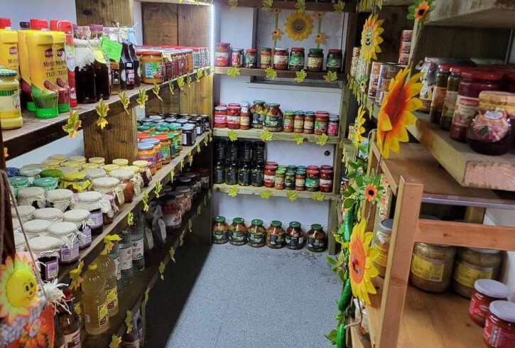 Casa Buna - Magazin Romanesc In Purley, Londra