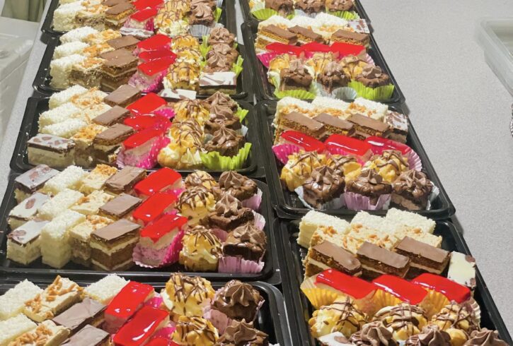 Prajituri Traditionale Romanesti In Edgware, Londra