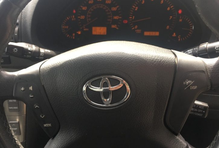 Vand masina Toyota Avensis 2004 78k Mile - Newham E13