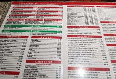 Waitress wanted - Cafenea in White City