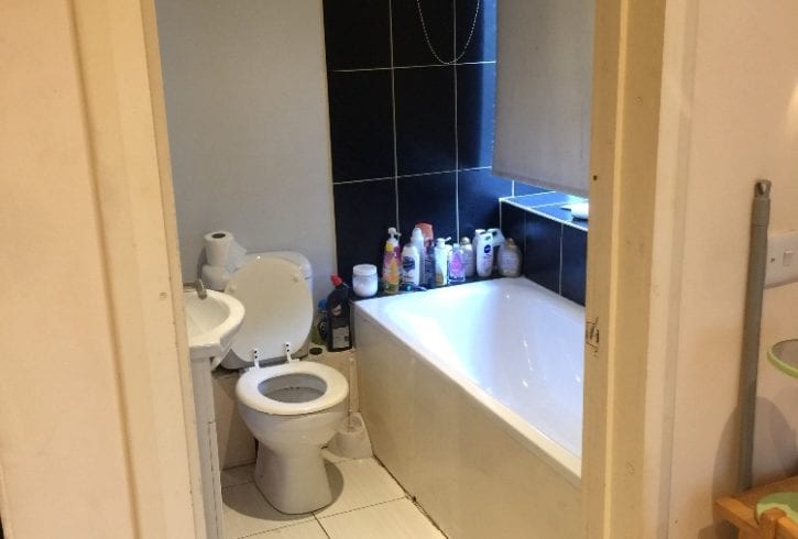 Chirie Studio Flat in North London - Palmers Green N13 