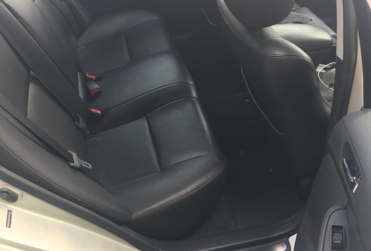 Vand masina Toyota Avensis 2004 78k Mile - Newham E13