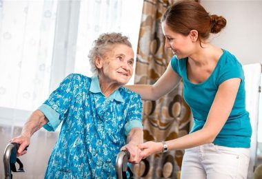 Angajam infirmieri in UK la azile, domiciliu si support workers