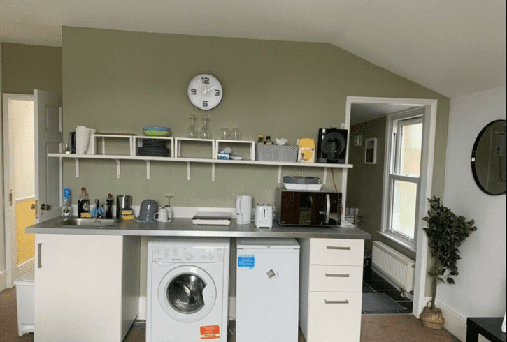 BM Properties inchiriaza studio in Londra BM Properties inchiriaza studio in Londra