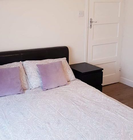 Camera dubla de inchiriat in Wembley - Imagine 3 Camera dubla de inchiriat in Wembley - Imagine 3