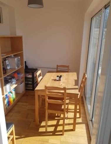 Camera dubla de inchiriat in South Harrow Camera dubla de inchiriat in South Harrow