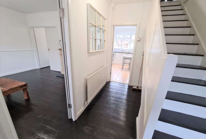 Chirie Casa 3/4 Dormitoare in Canning Town, Londra