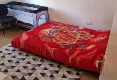 Chirie camera king size ptr un cuplu East Ham