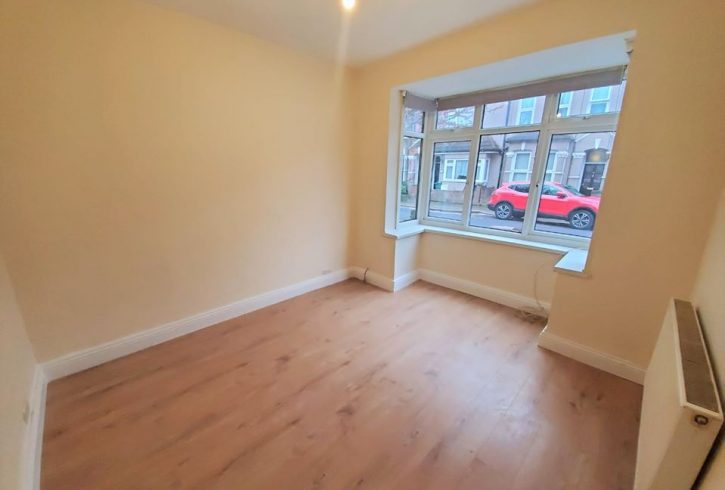 Chirie casa cu 4 dormitoare in Leytonstone - Imagine 7