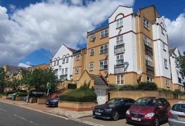 Inchiriem apartament cu o camera in Beckton