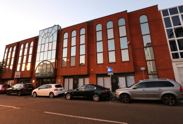 Inchiriere Apartament cu dormitor dublu in Watford - WD18 0BP