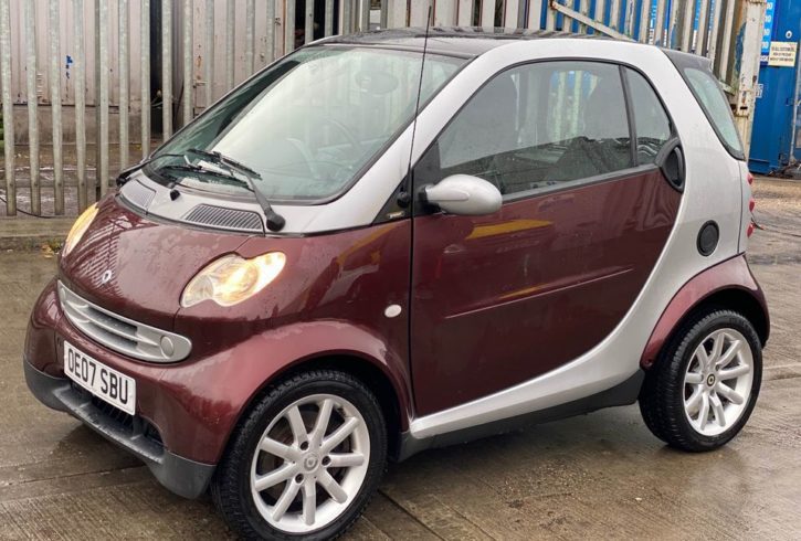 Vand Masina 2006 Smart City-Coupe in Hoddesdon UK